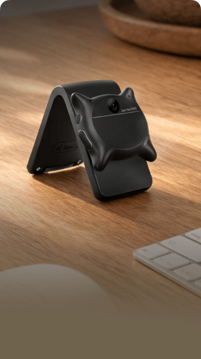 Looki L1 AI Wearable Camera | Hands-Free Lifelogging – Looki Tech Limited
